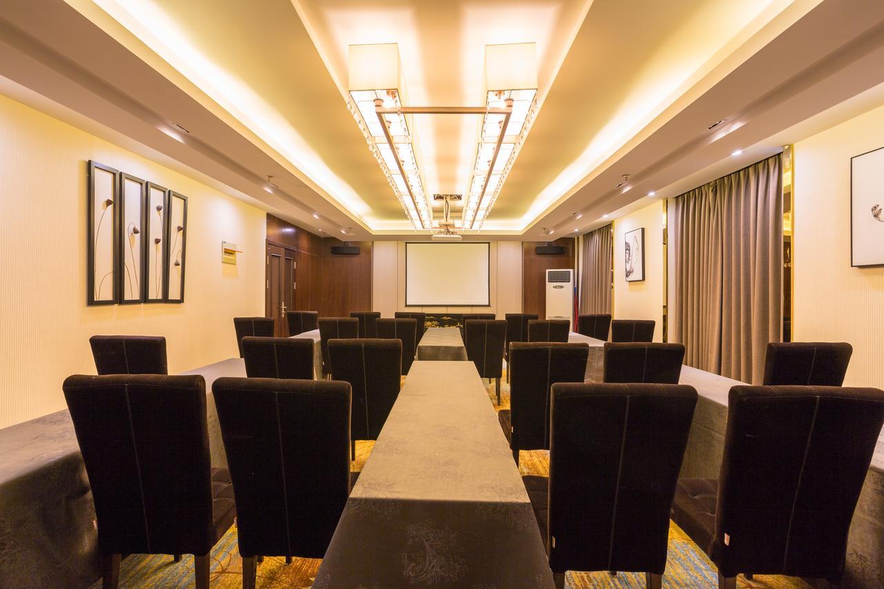 Metropolo Jinjiang Xuzhou Railway Station Suning Plaza Chudu Hotel Exterior photo