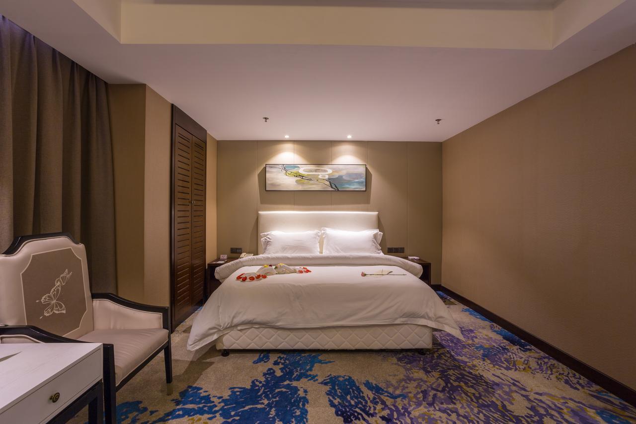 Metropolo Jinjiang Xuzhou Railway Station Suning Plaza Chudu Hotel Exterior photo